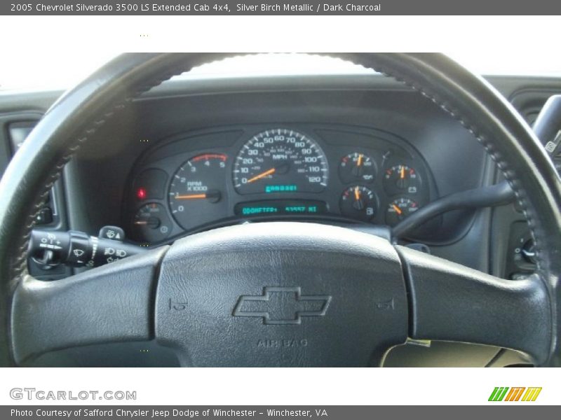Silver Birch Metallic / Dark Charcoal 2005 Chevrolet Silverado 3500 LS Extended Cab 4x4