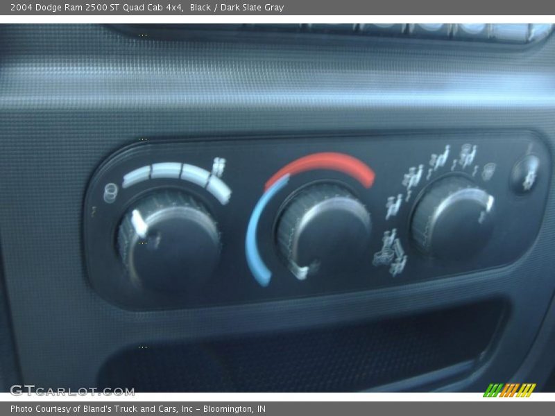 Black / Dark Slate Gray 2004 Dodge Ram 2500 ST Quad Cab 4x4