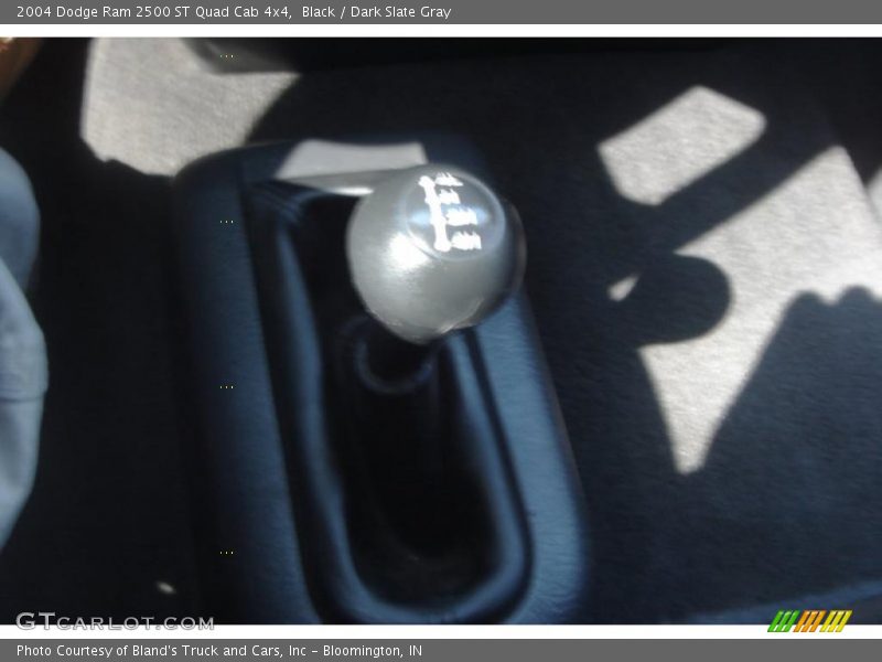 Black / Dark Slate Gray 2004 Dodge Ram 2500 ST Quad Cab 4x4