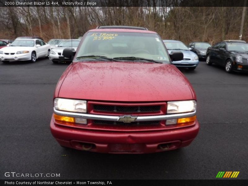 Victory Red / Beige 2000 Chevrolet Blazer LS 4x4