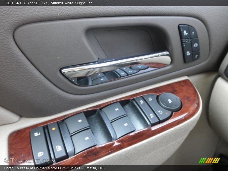Controls of 2011 Yukon SLT 4x4