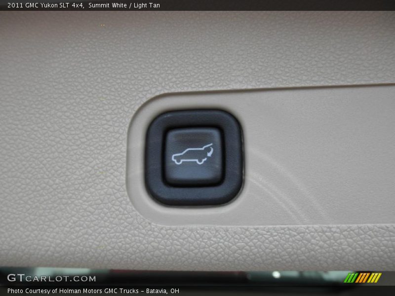 Summit White / Light Tan 2011 GMC Yukon SLT 4x4