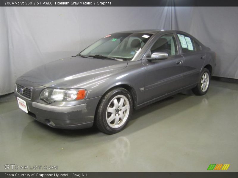 Titanium Gray Metallic / Graphite 2004 Volvo S60 2.5T AWD