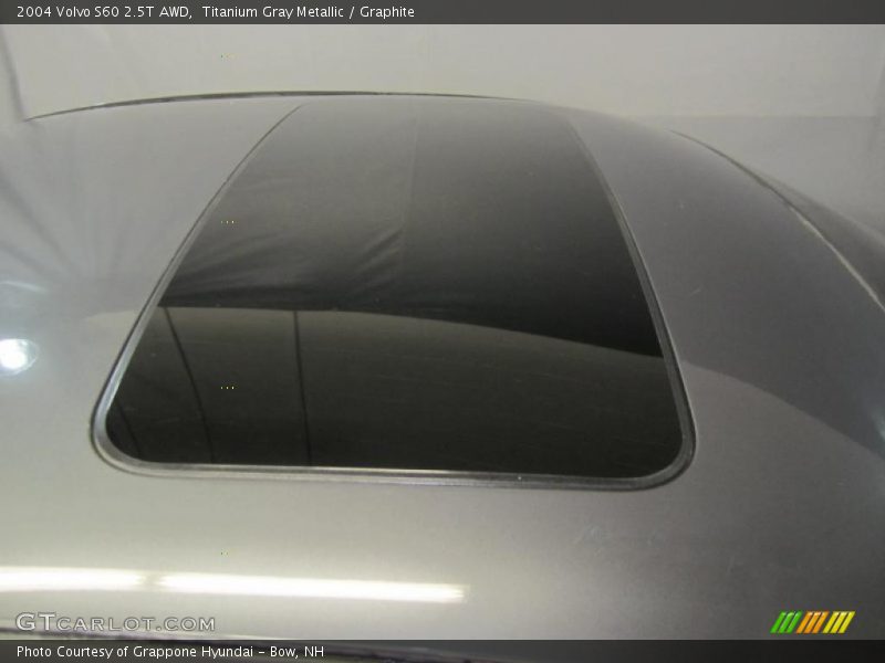 Titanium Gray Metallic / Graphite 2004 Volvo S60 2.5T AWD