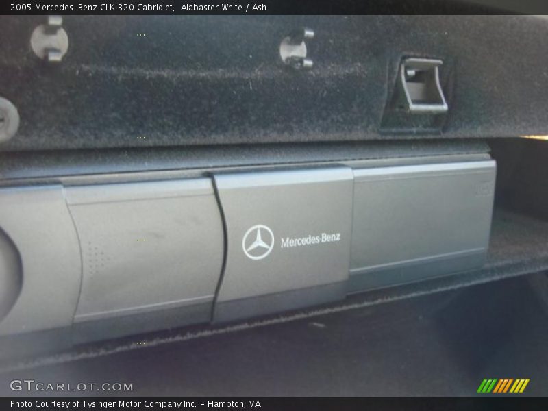 Alabaster White / Ash 2005 Mercedes-Benz CLK 320 Cabriolet