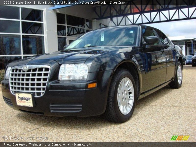Brilliant Black Crystal Pearl / Dark Slate Gray/Medium Slate Gray 2005 Chrysler 300