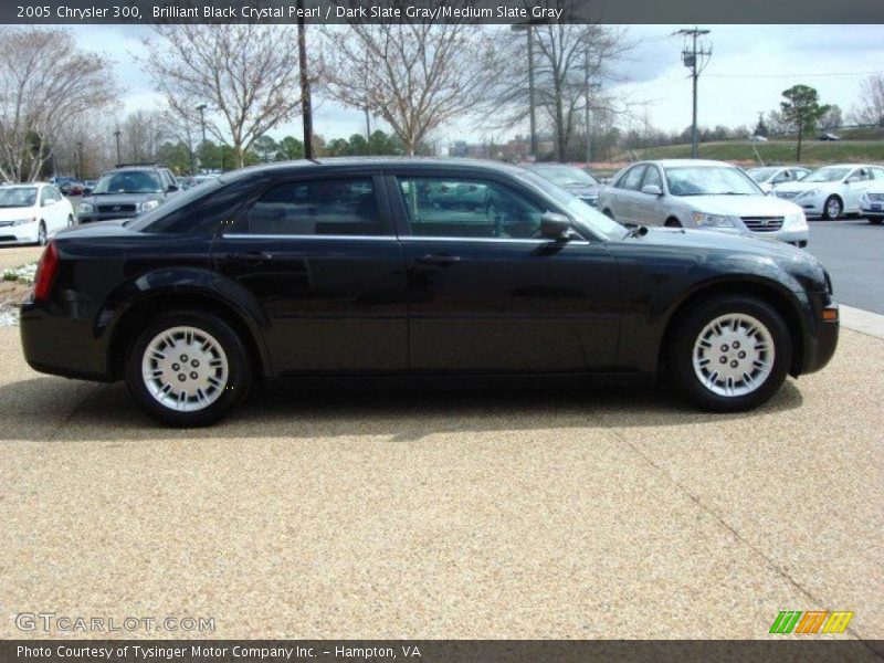 Brilliant Black Crystal Pearl / Dark Slate Gray/Medium Slate Gray 2005 Chrysler 300