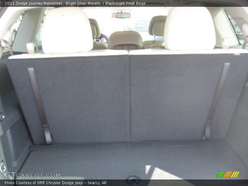 Bright Silver Metallic / Black/Light Frost Beige 2011 Dodge Journey Mainstreet