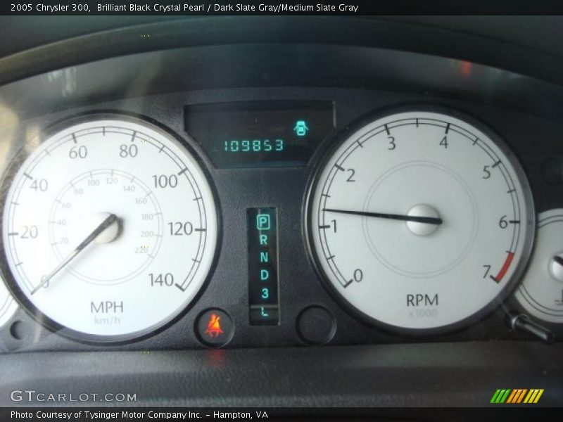 Brilliant Black Crystal Pearl / Dark Slate Gray/Medium Slate Gray 2005 Chrysler 300