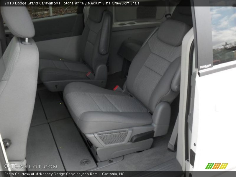 Stone White / Medium Slate Gray/Light Shale 2010 Dodge Grand Caravan SXT