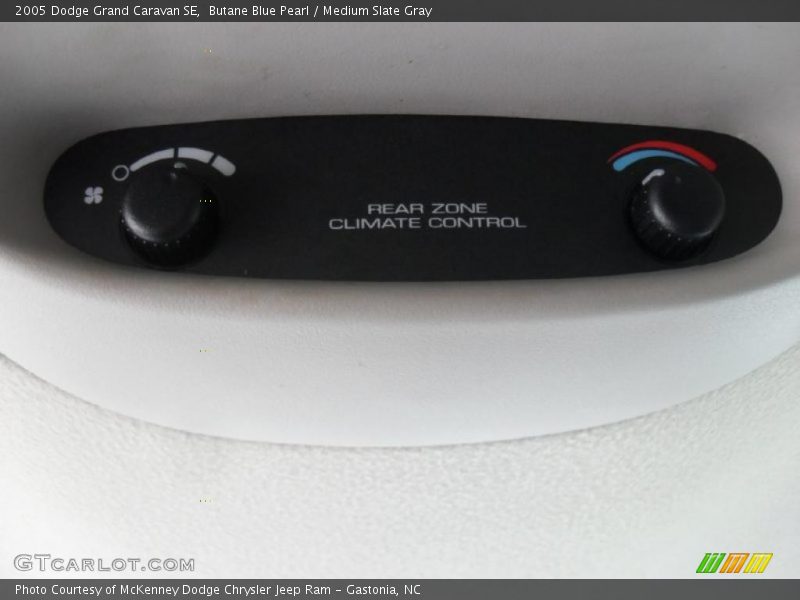 Butane Blue Pearl / Medium Slate Gray 2005 Dodge Grand Caravan SE