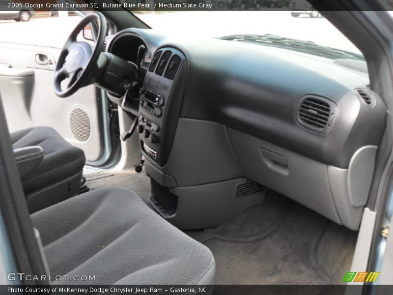 Butane Blue Pearl / Medium Slate Gray 2005 Dodge Grand Caravan SE
