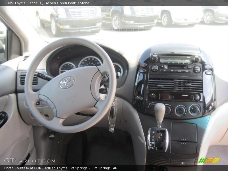 Aspen Green Pearl / Stone 2005 Toyota Sienna LE