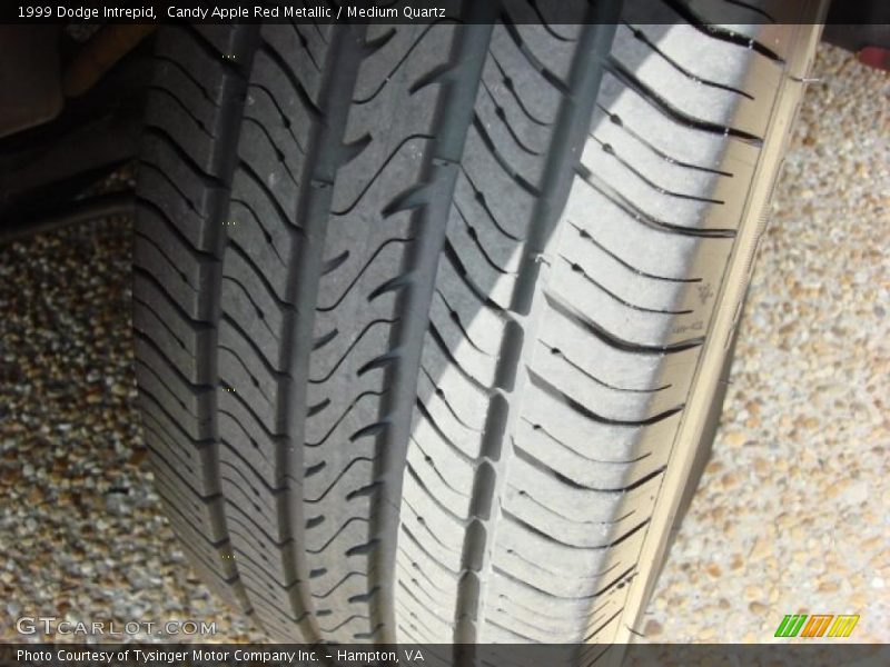 Candy Apple Red Metallic / Medium Quartz 1999 Dodge Intrepid