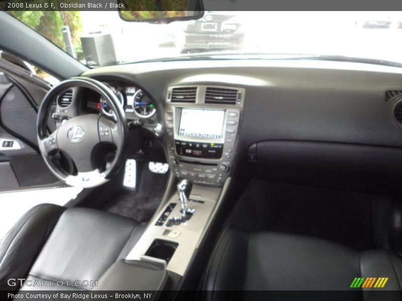 Dashboard of 2008 IS F