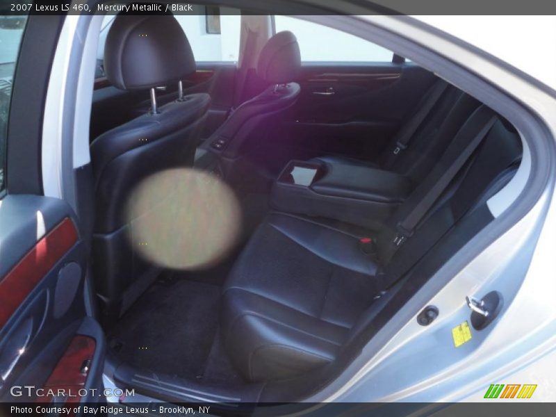Mercury Metallic / Black 2007 Lexus LS 460