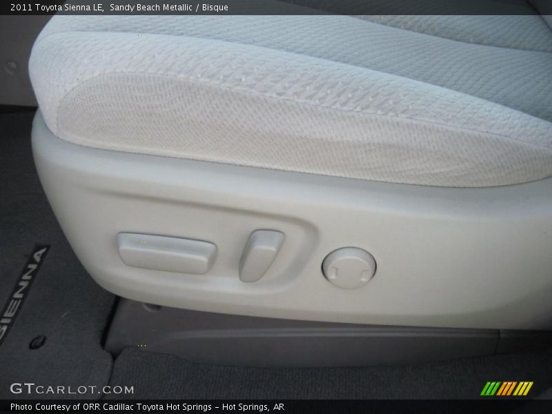 Sandy Beach Metallic / Bisque 2011 Toyota Sienna LE