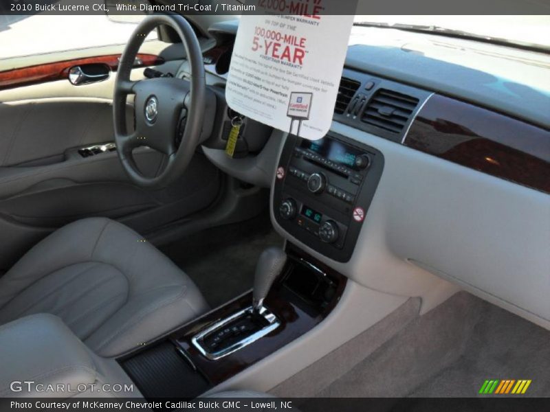 White Diamond Tri-Coat / Titanium 2010 Buick Lucerne CXL