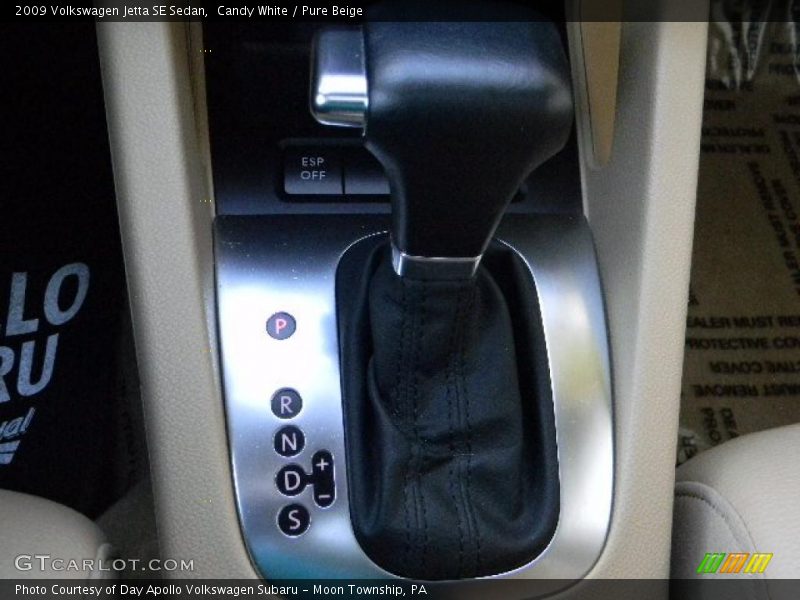  2009 Jetta SE Sedan 6 Speed Tiptronic Automatic Shifter