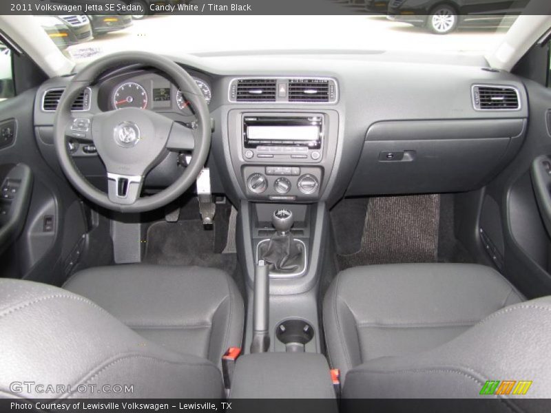 Dashboard of 2011 Jetta SE Sedan