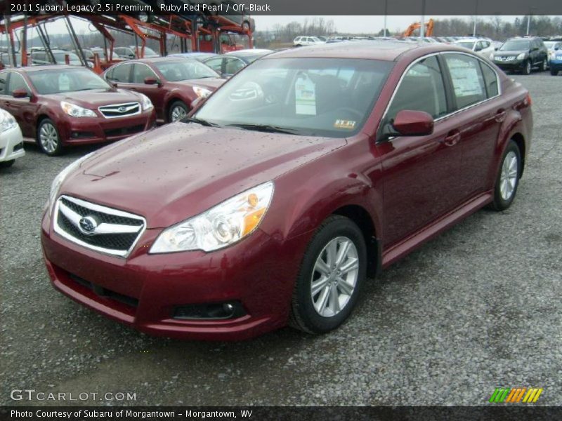 Front 3/4 View of 2011 Legacy 2.5i Premium
