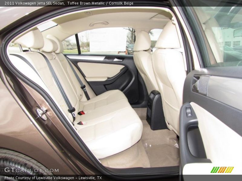Toffee Brown Metallic / Cornsilk Beige 2011 Volkswagen Jetta SEL Sedan