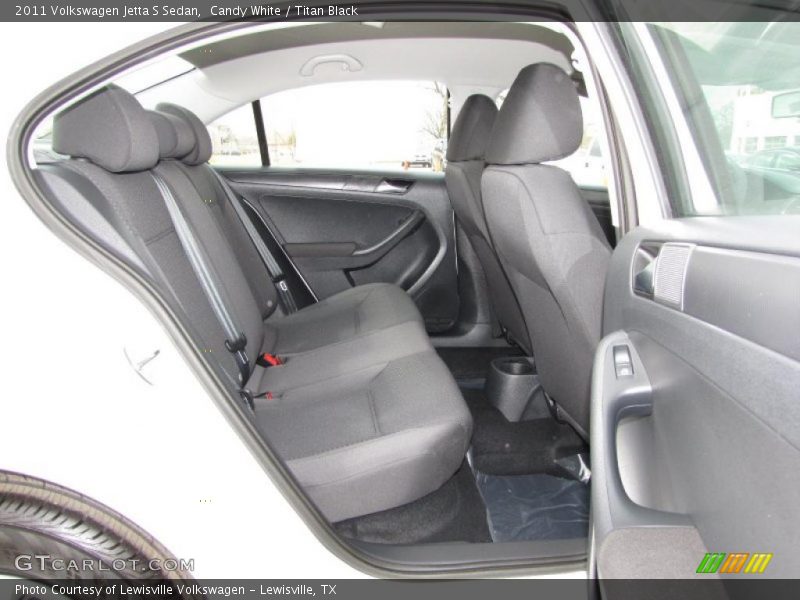 Candy White / Titan Black 2011 Volkswagen Jetta S Sedan