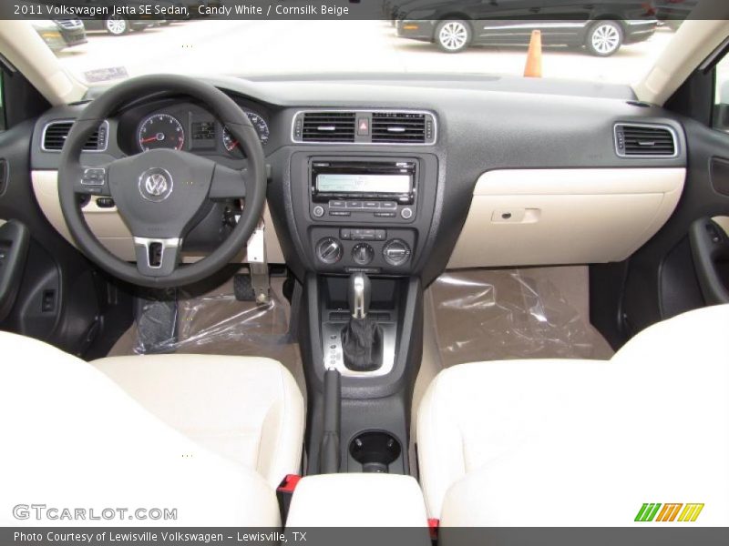 Candy White / Cornsilk Beige 2011 Volkswagen Jetta SE Sedan