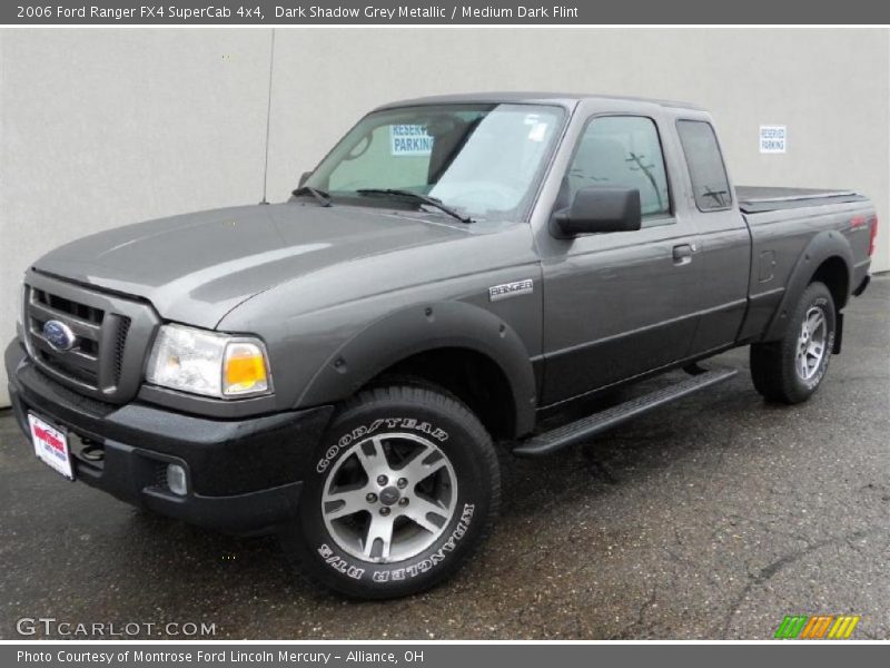 Front 3/4 View of 2006 Ranger FX4 SuperCab 4x4