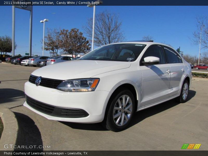 Candy White / Cornsilk Beige 2011 Volkswagen Jetta SE Sedan