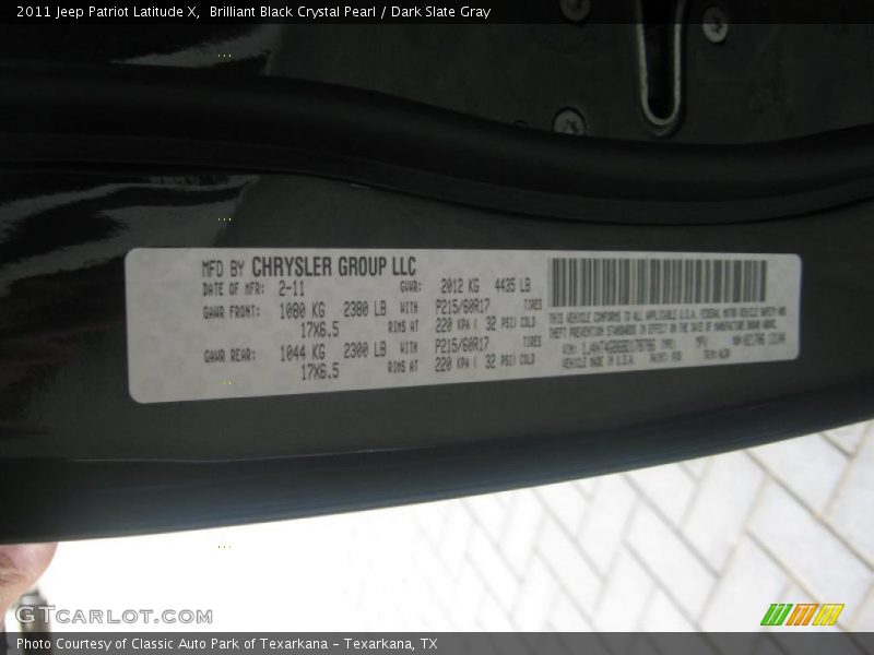 Brilliant Black Crystal Pearl / Dark Slate Gray 2011 Jeep Patriot Latitude X