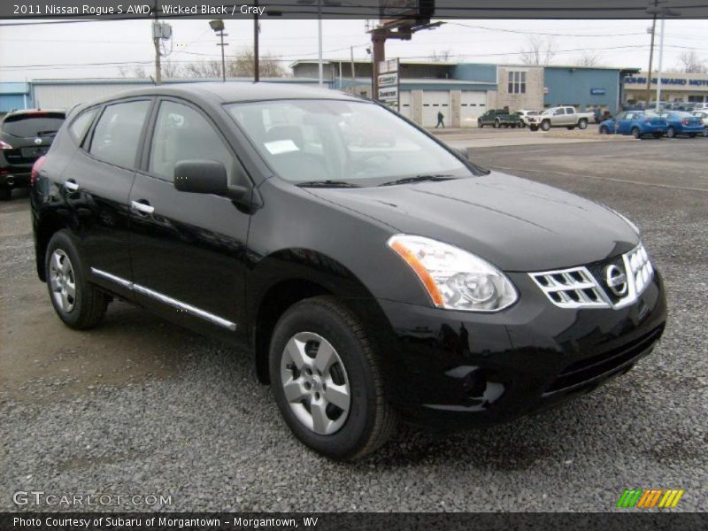 Front 3/4 View of 2011 Rogue S AWD