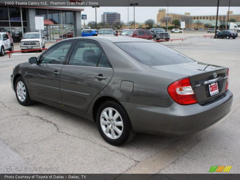Phantom Gray Pearl / Stone 2003 Toyota Camry XLE