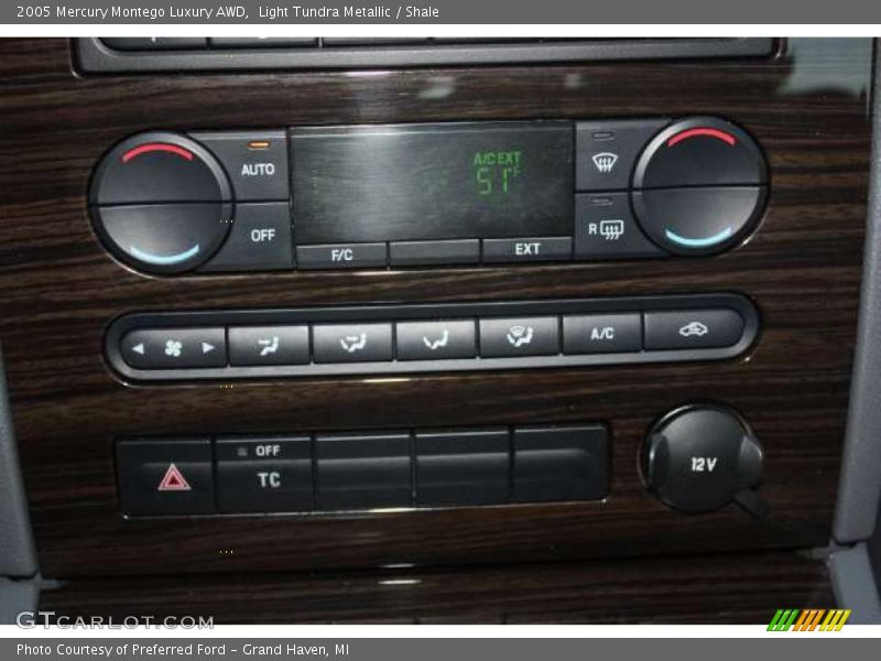 Light Tundra Metallic / Shale 2005 Mercury Montego Luxury AWD