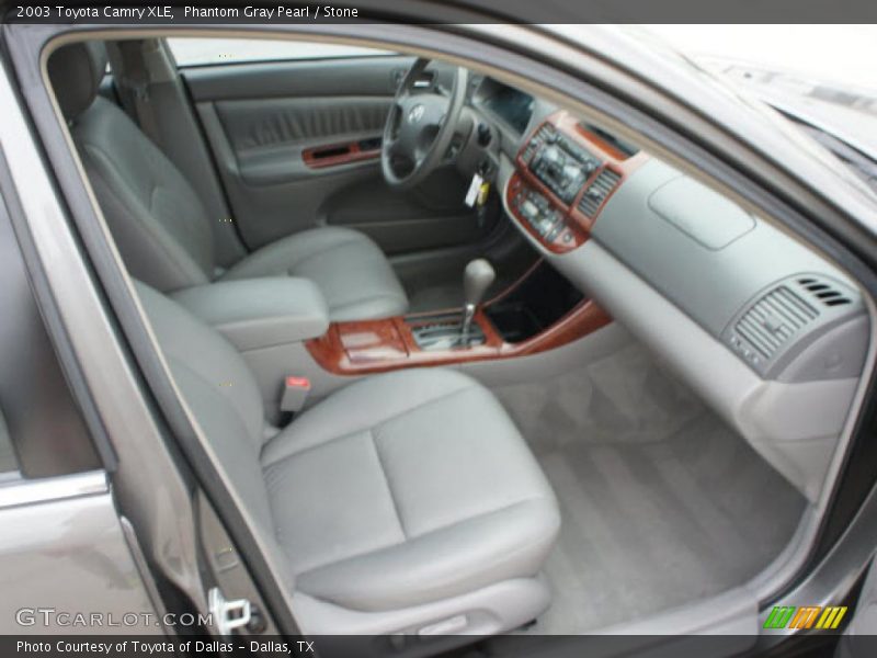 Phantom Gray Pearl / Stone 2003 Toyota Camry XLE