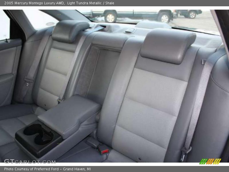 Light Tundra Metallic / Shale 2005 Mercury Montego Luxury AWD