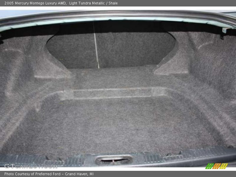 Light Tundra Metallic / Shale 2005 Mercury Montego Luxury AWD