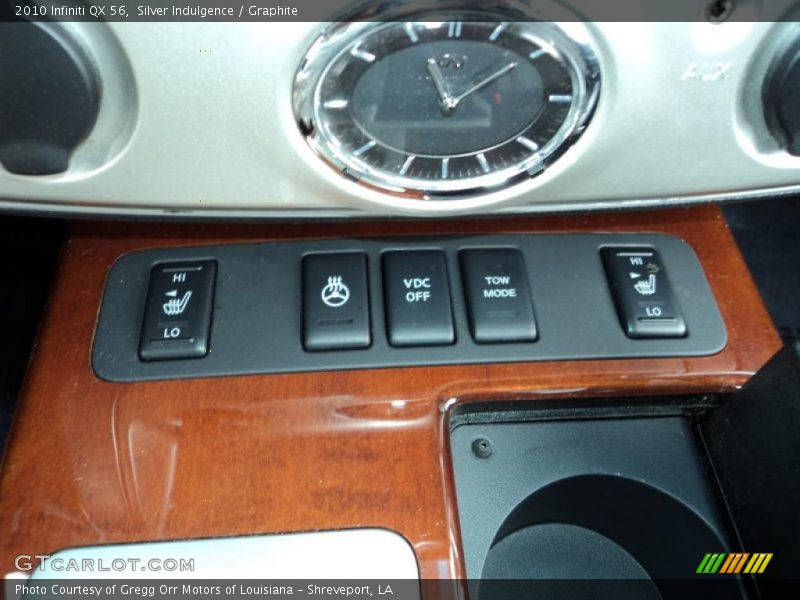 Silver Indulgence / Graphite 2010 Infiniti QX 56