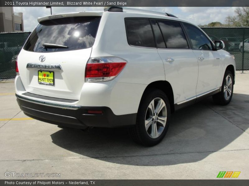 Blizzard White Pearl / Sand Beige 2011 Toyota Highlander Limited