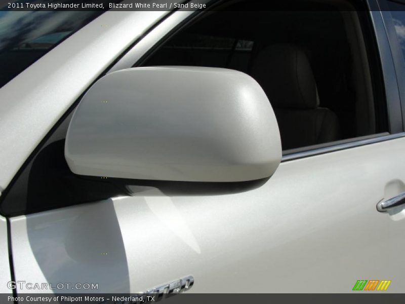 Blizzard White Pearl / Sand Beige 2011 Toyota Highlander Limited