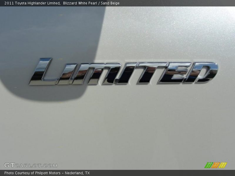 Blizzard White Pearl / Sand Beige 2011 Toyota Highlander Limited