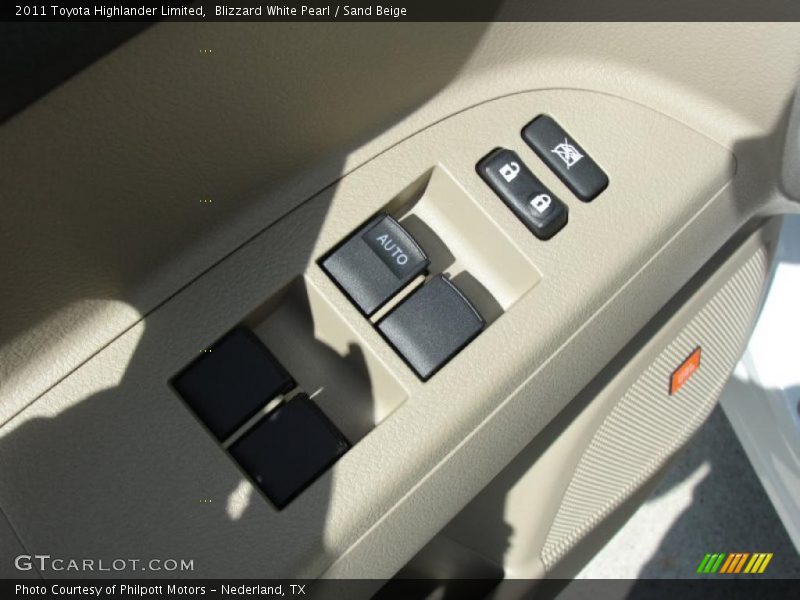 Blizzard White Pearl / Sand Beige 2011 Toyota Highlander Limited