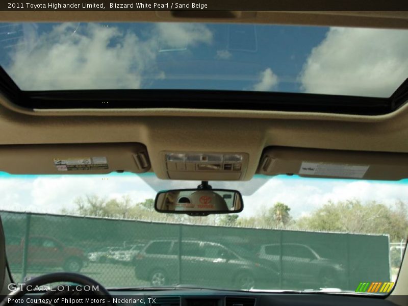 Blizzard White Pearl / Sand Beige 2011 Toyota Highlander Limited
