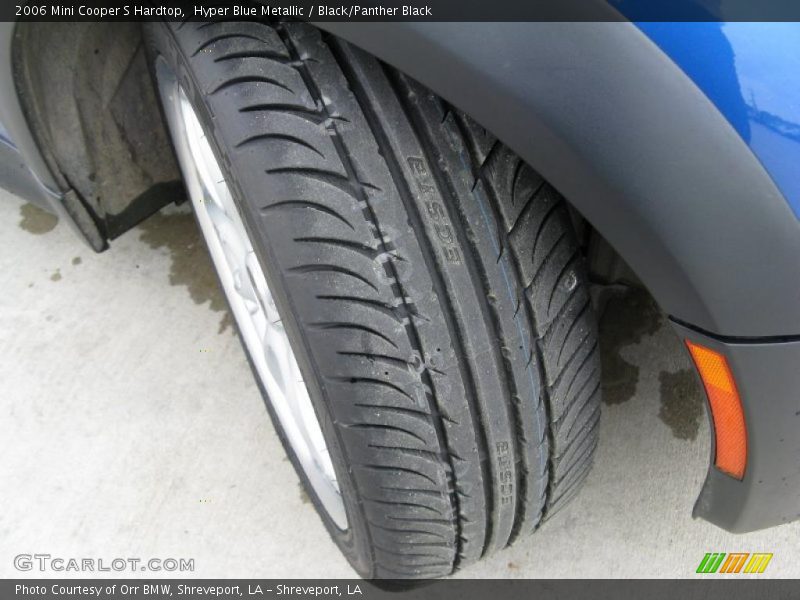 Hyper Blue Metallic / Black/Panther Black 2006 Mini Cooper S Hardtop