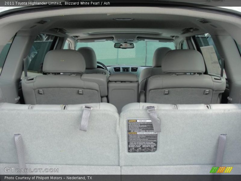 Blizzard White Pearl / Ash 2011 Toyota Highlander Limited