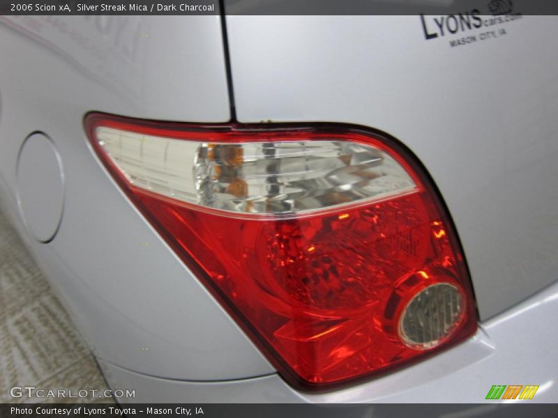 Silver Streak Mica / Dark Charcoal 2006 Scion xA