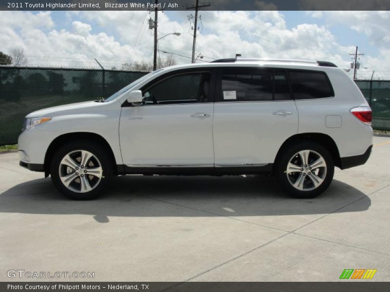 Blizzard White Pearl / Ash 2011 Toyota Highlander Limited