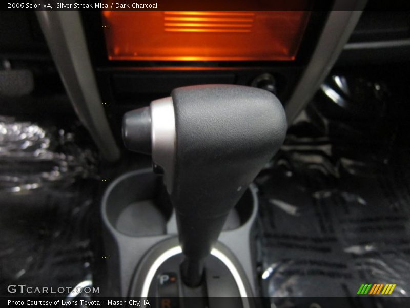 Silver Streak Mica / Dark Charcoal 2006 Scion xA