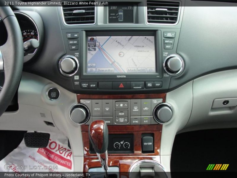 Blizzard White Pearl / Ash 2011 Toyota Highlander Limited