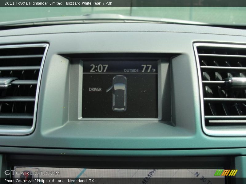 Blizzard White Pearl / Ash 2011 Toyota Highlander Limited